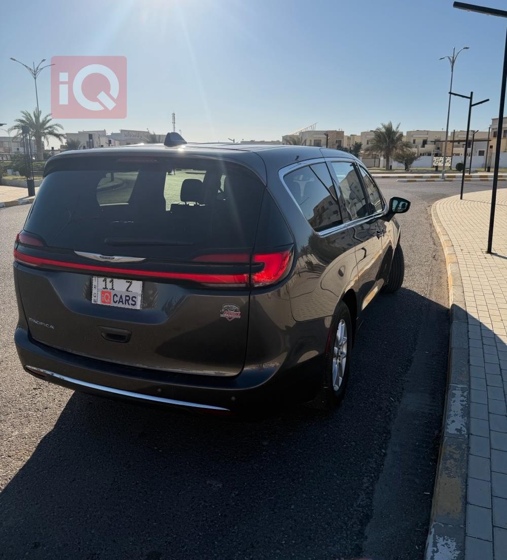 Chrysler Pacifica